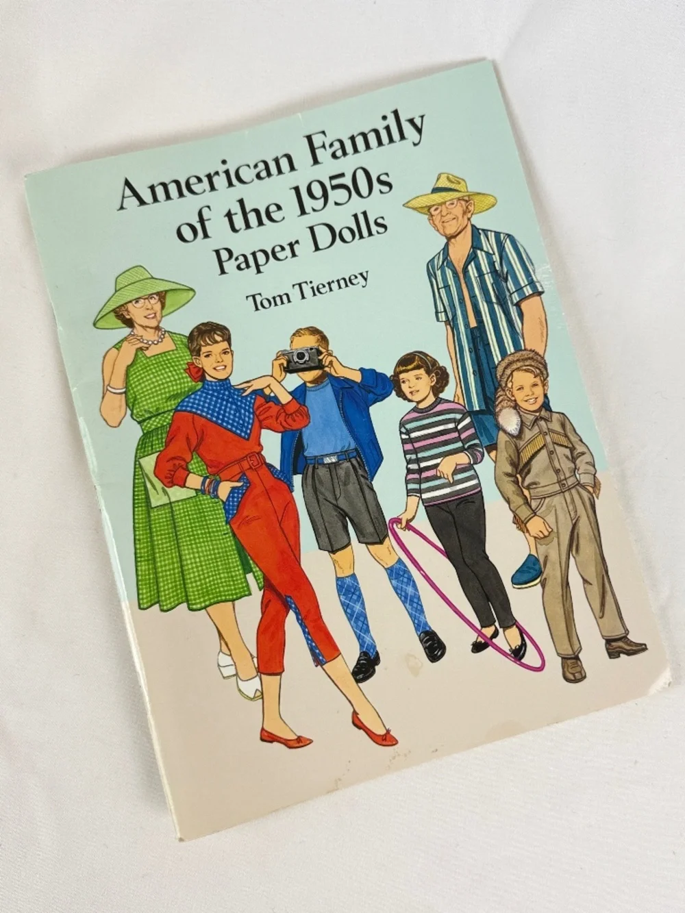 Paper Doll Book 1994 American Family of the 1950s by Tom Tierney Dover Publish
